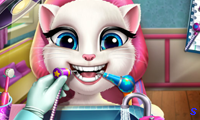 Кошка Анжела у стоматолога